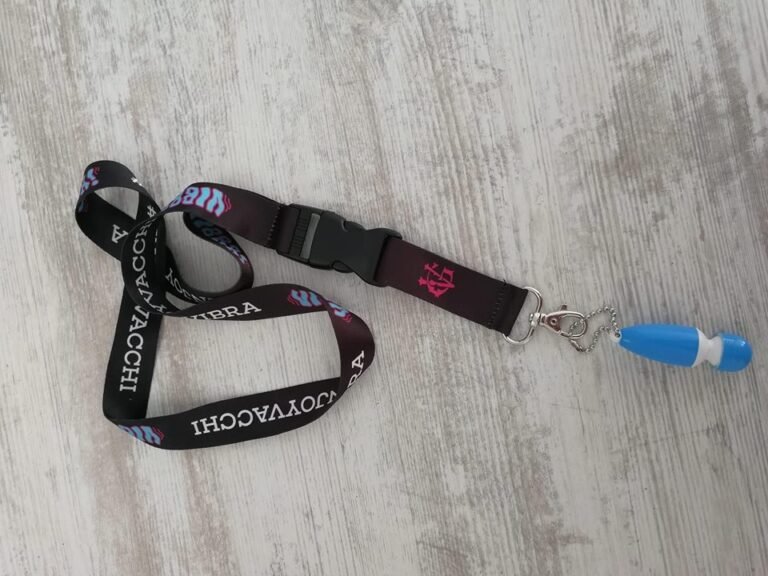 Viva Ibiza e viva Vacchi col suo vibratore