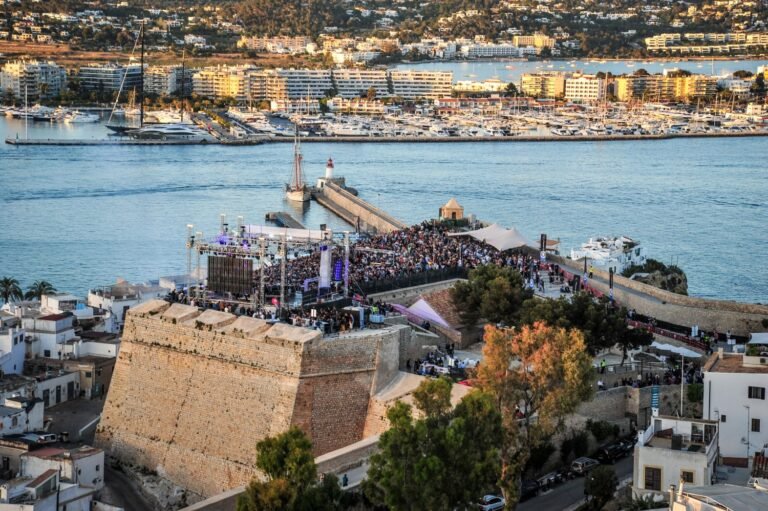 Ibiza, l’International Music Summit torna l’anno prossimo